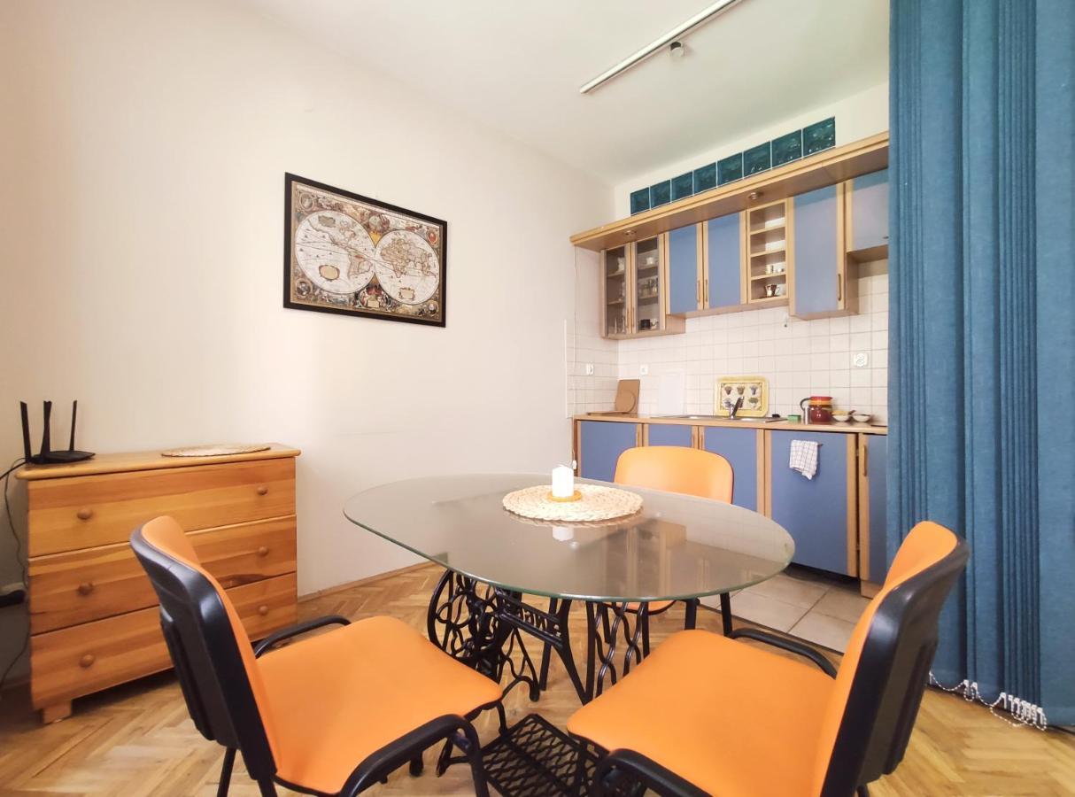 Plac Nowy 8A By Homeprime Cracovia Esterno foto