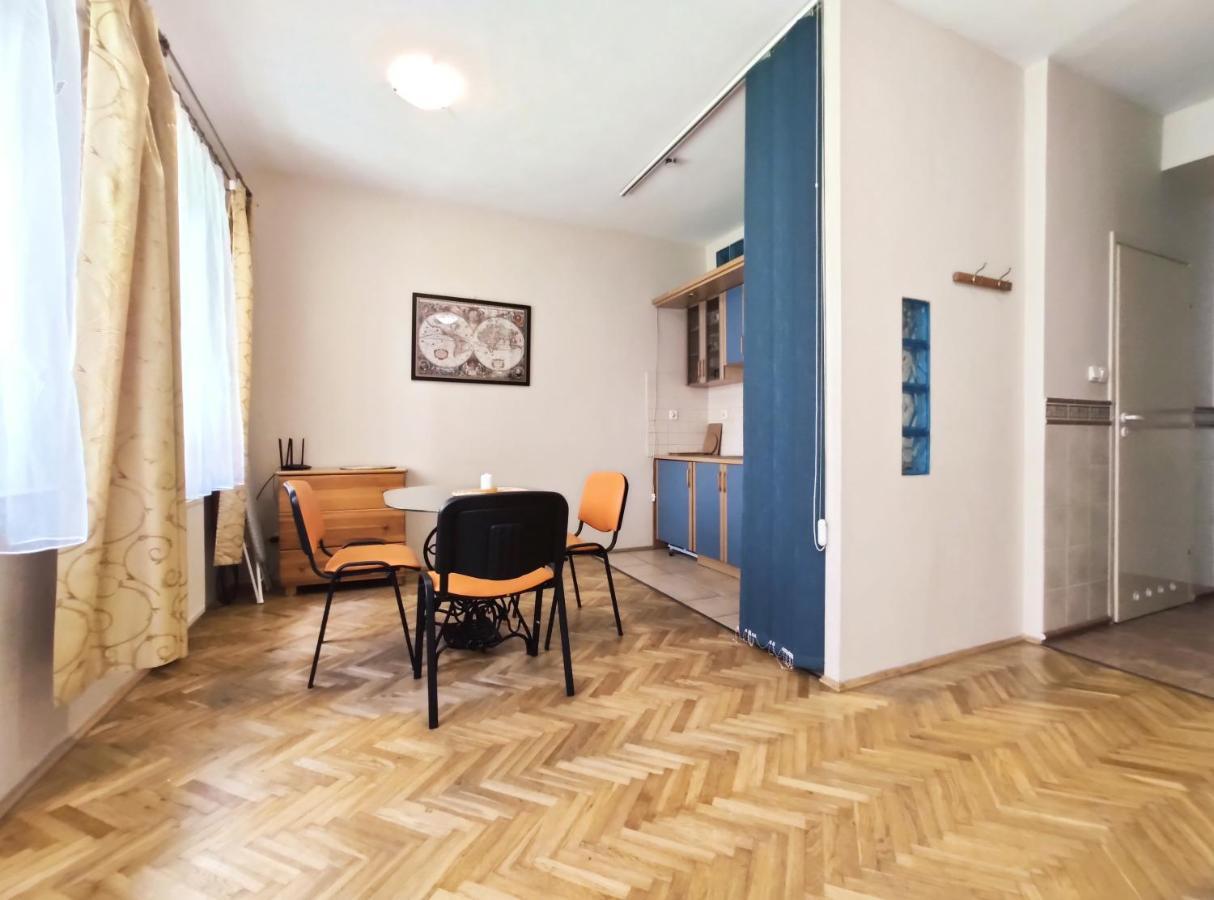 Plac Nowy 8A By Homeprime Cracovia Esterno foto